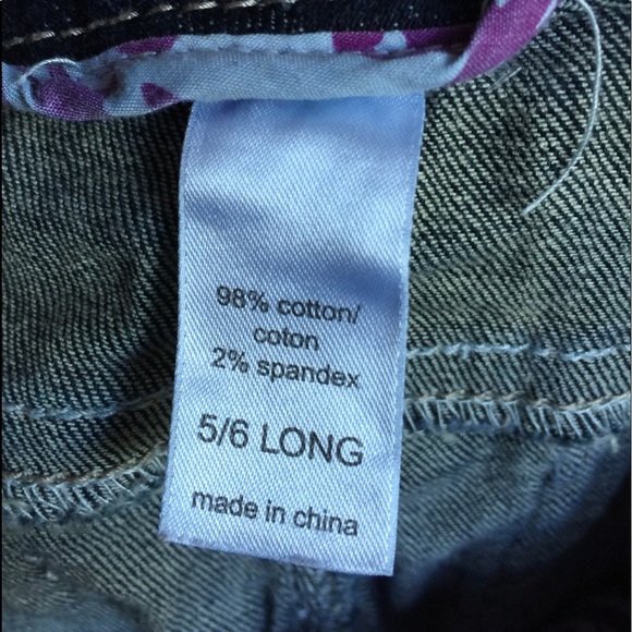 Maurice’s dark wash jeans - Picture 4 of 4